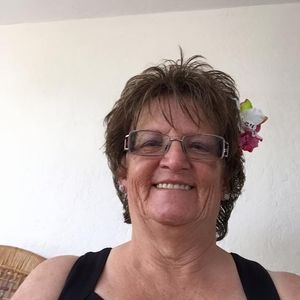 Meet your Posher, Brenda